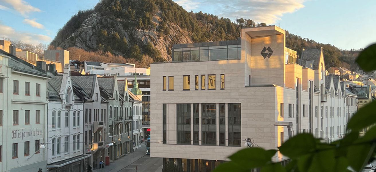 906x503-Sparebanken Møre.jpg