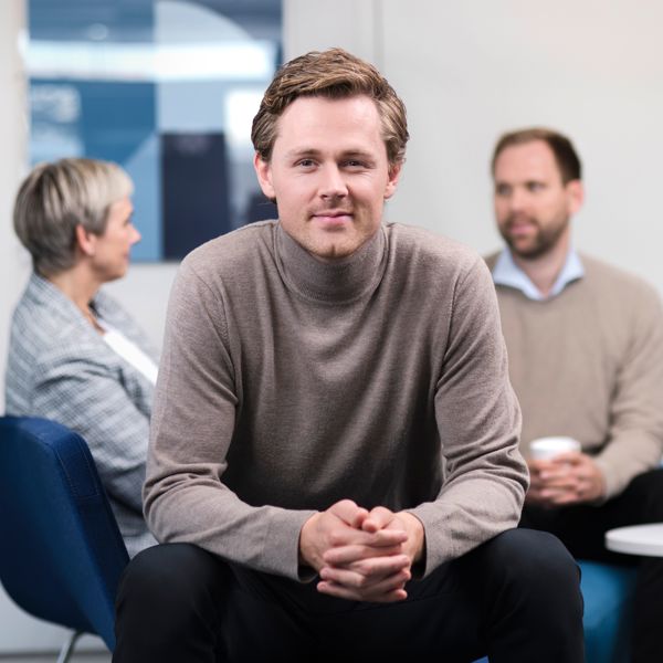 Sondre Skulstad er autorisert finansiell rådgiver ved Sparebanken Møre, avdeling Spjelkavik. 