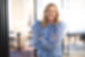 Linda Strømmen_Blå bluse_AFH1264.jpg