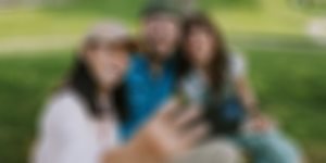 tre unge mennesker - banner.jpg